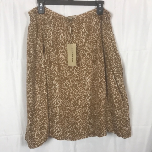 Burberry Dresses & Skirts - BURBERRY London animal print midi zip up women’s size 12 skirt 100% Silk party